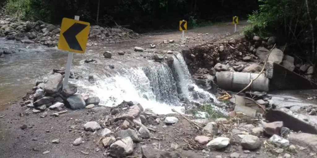 Obra da ERS-484 avança Estado oficializa contrato de R$ 7 milhões para pavimentação entre Maquiné e Barra do Ouro