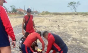Jovem morre após ser atingido por raio durante temporal em Tramandaí