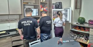 Operação Amparo prende proprietária de clínica geriátrica por maus-tratos em Tramandaí