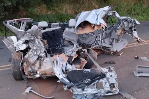 Colisão frontal na BR-386 deixa dois mortos em Frederico Westphalen