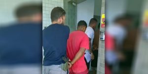 Denúncias levam à prisão de dupla por tráfico no Balneário Jardim, em Tramandaí